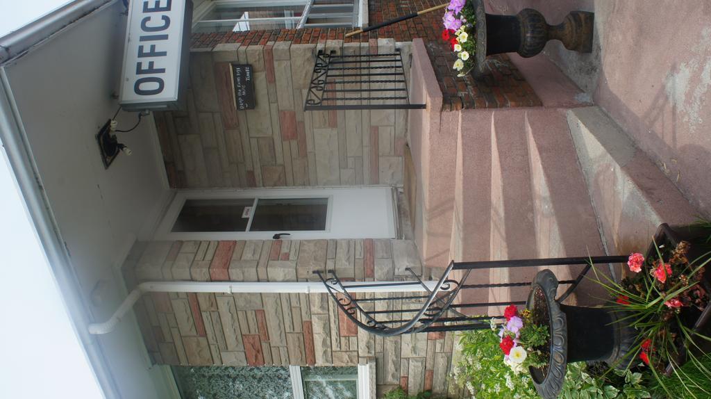Welcome Traveller Motel Kingston Esterno foto