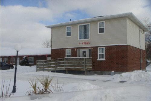 Welcome Traveller Motel Kingston Esterno foto